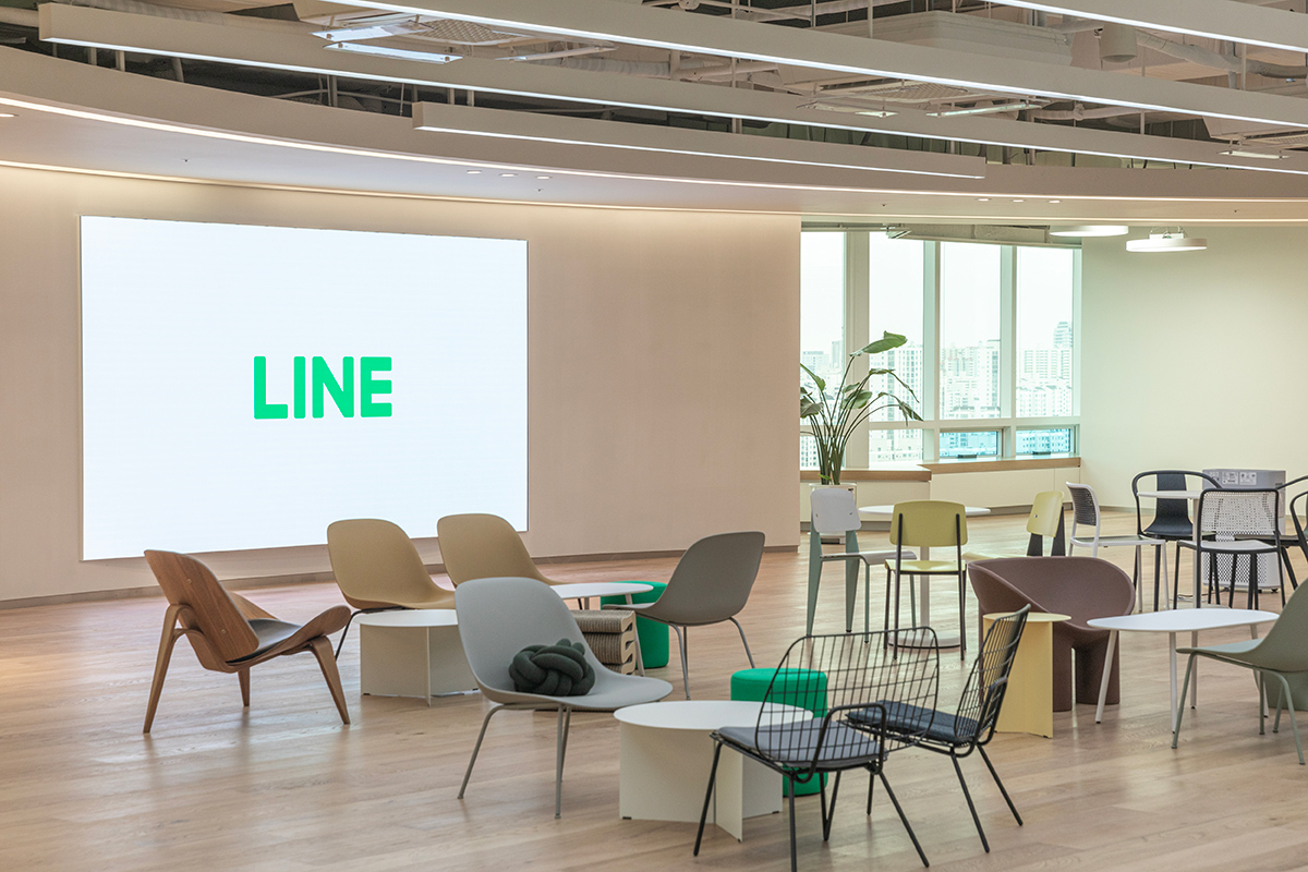 LINE Plus Office